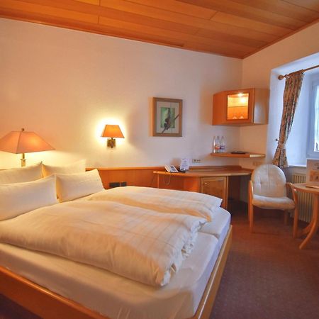 Schloss-Hotel Petry تريس كاردن المظهر الخارجي الصورة