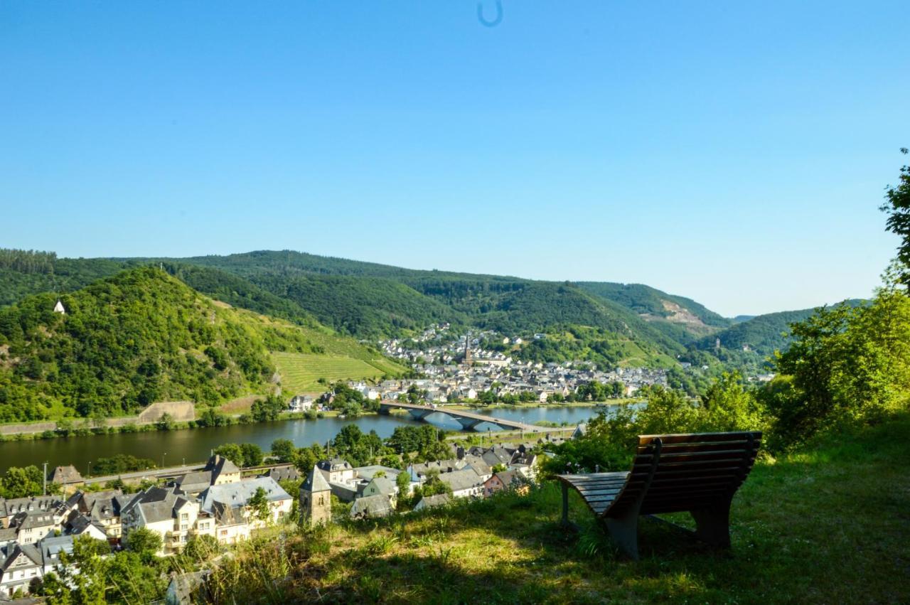 Schloss-Hotel Petry تريس كاردن المظهر الخارجي الصورة