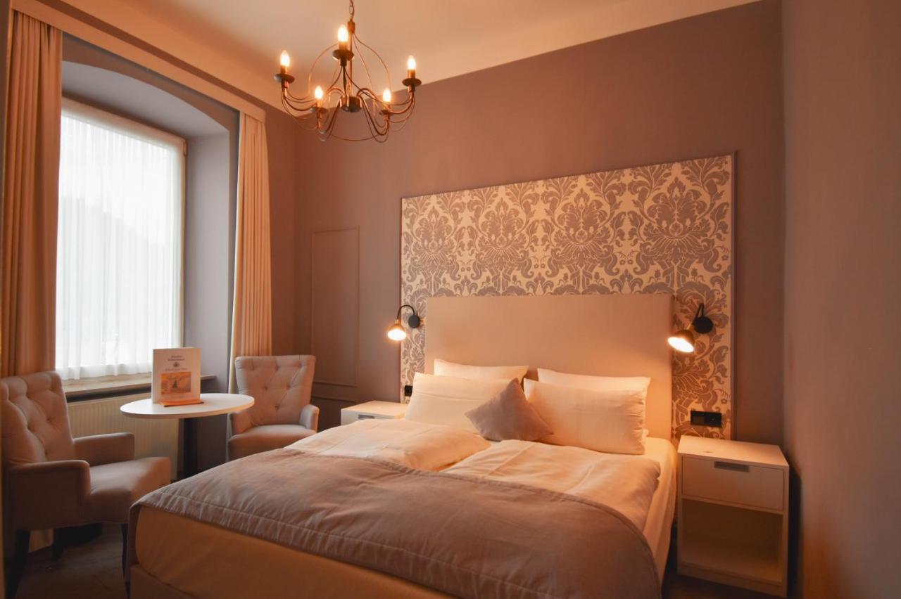 Schloss-Hotel Petry تريس كاردن المظهر الخارجي الصورة