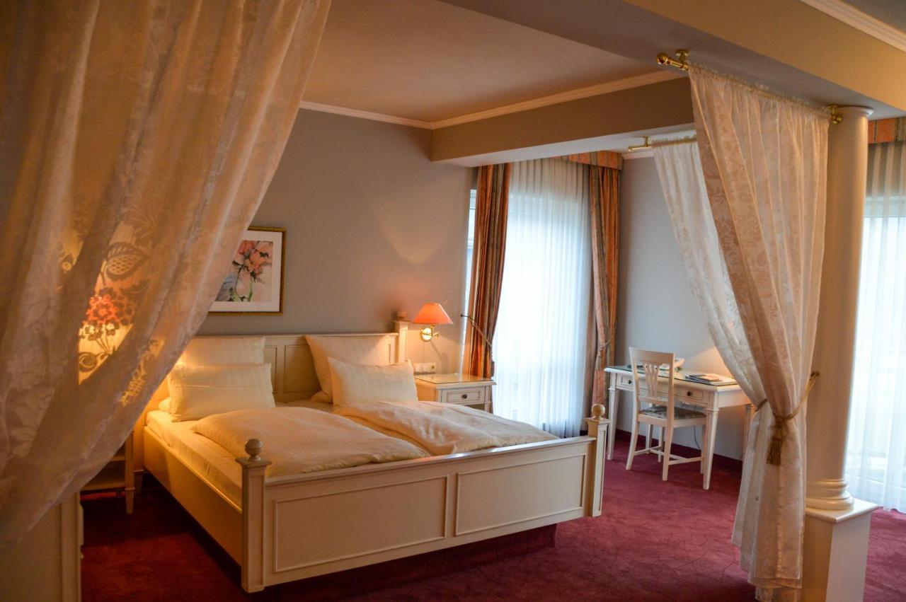 Schloss-Hotel Petry تريس كاردن المظهر الخارجي الصورة